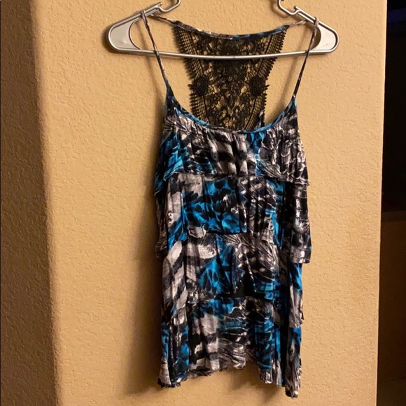 Summer top - Picture 2 of 3